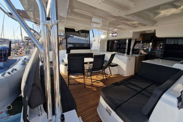 athenian_yachts_celena_vi_lagoon_46ext_2